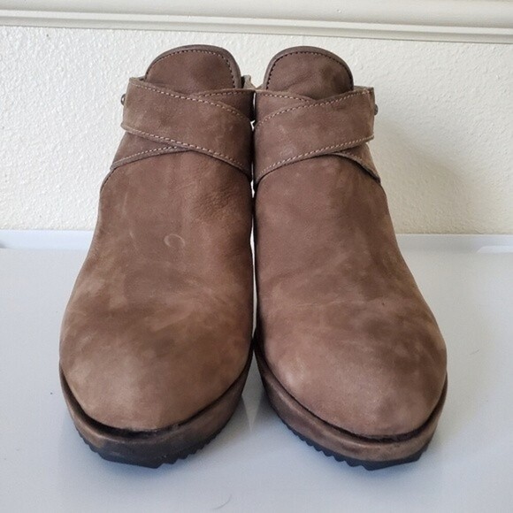 Eileen Fisher Watt Nubuck Bootie Taupe Women's Size 8 - Picture 4 of 13